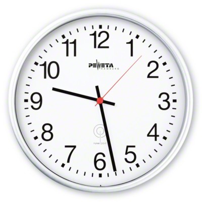 Peweta Radio Controlled Wall Clock